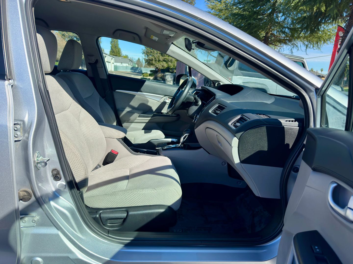 2015 Honda Civic Hybrid - Photo 12