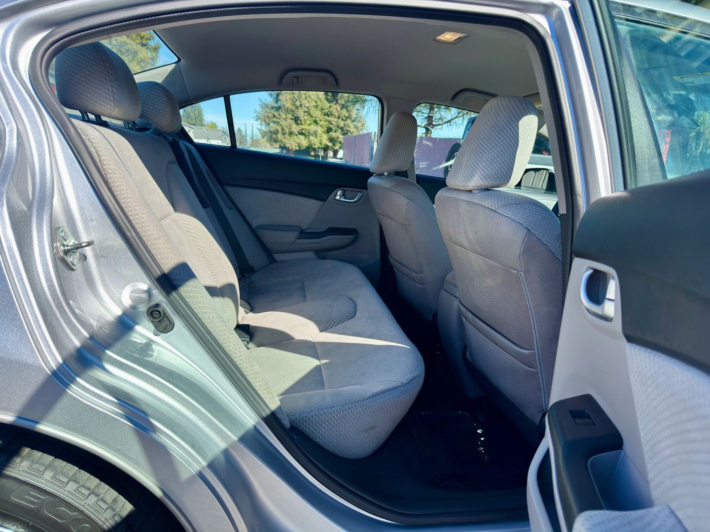 2015 Honda Civic Hybrid - Photo 13