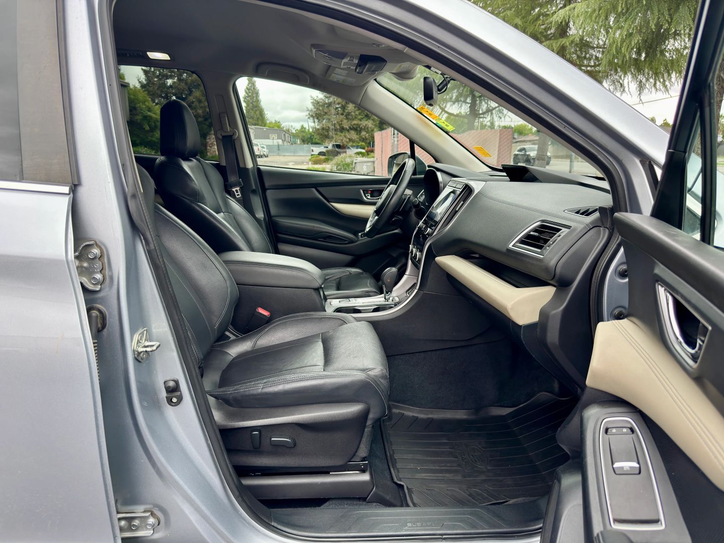 2020 Subaru Ascent Limited - Photo 11