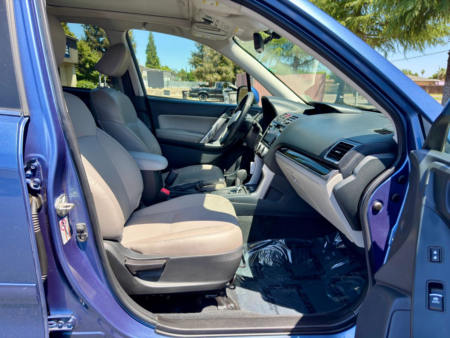 2018 Subaru Forester Limited - Photo 12