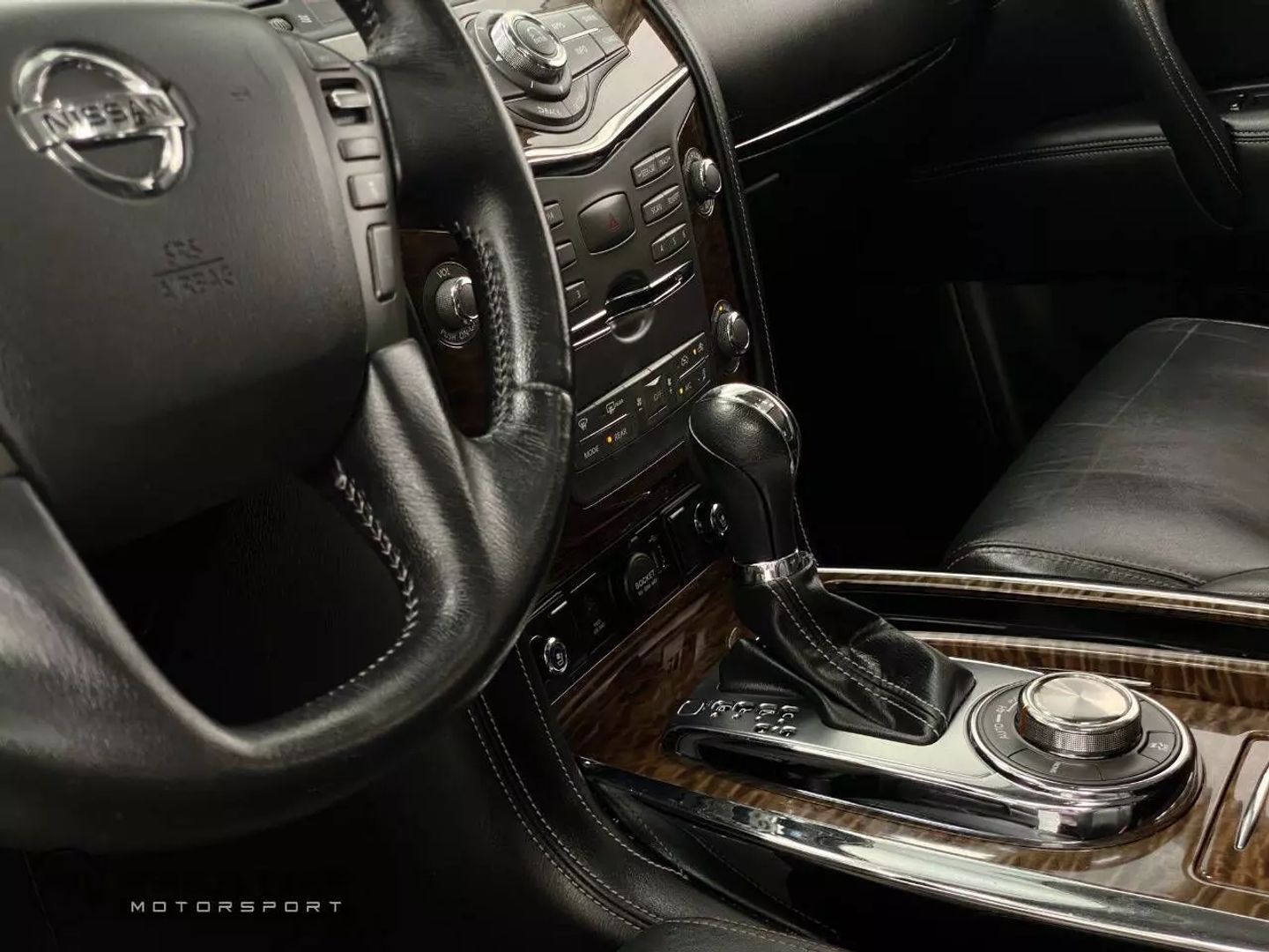 2019 Nissan Armada Platinum - Photo 41