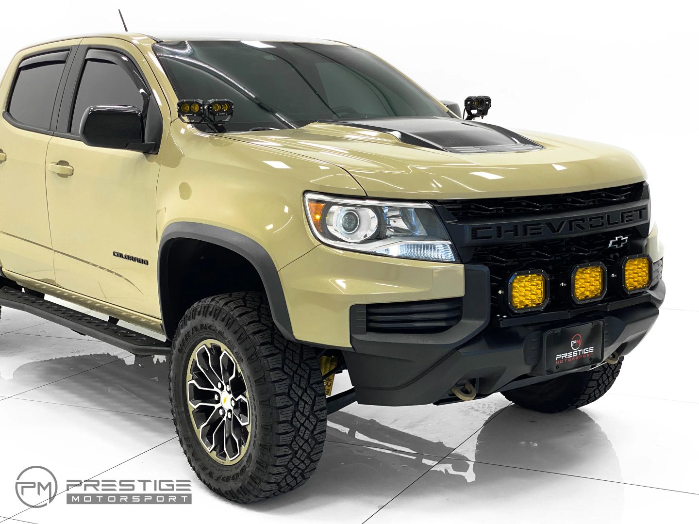 2021 Chevrolet Colorado ZR2 - Photo 9