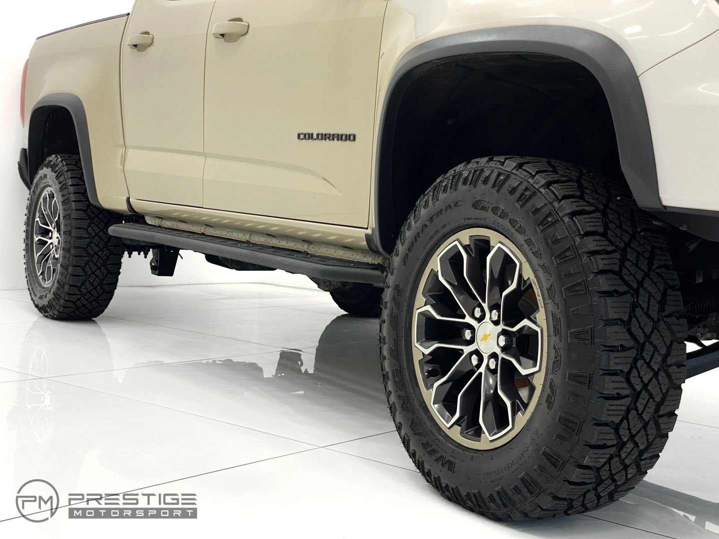 2021 Chevrolet Colorado ZR2 - Photo 13