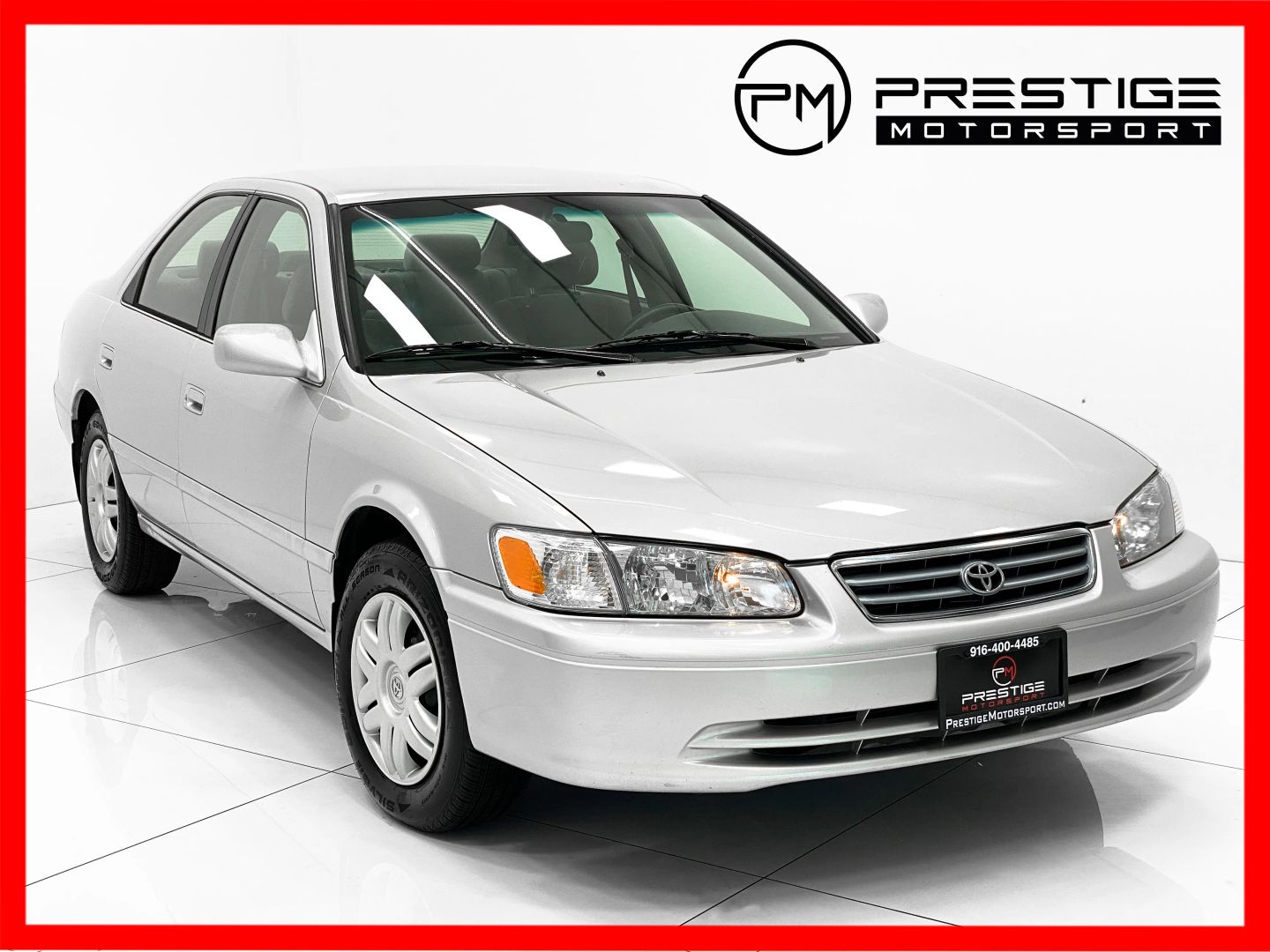 2001 Toyota Camry LE V6 4AT's photo