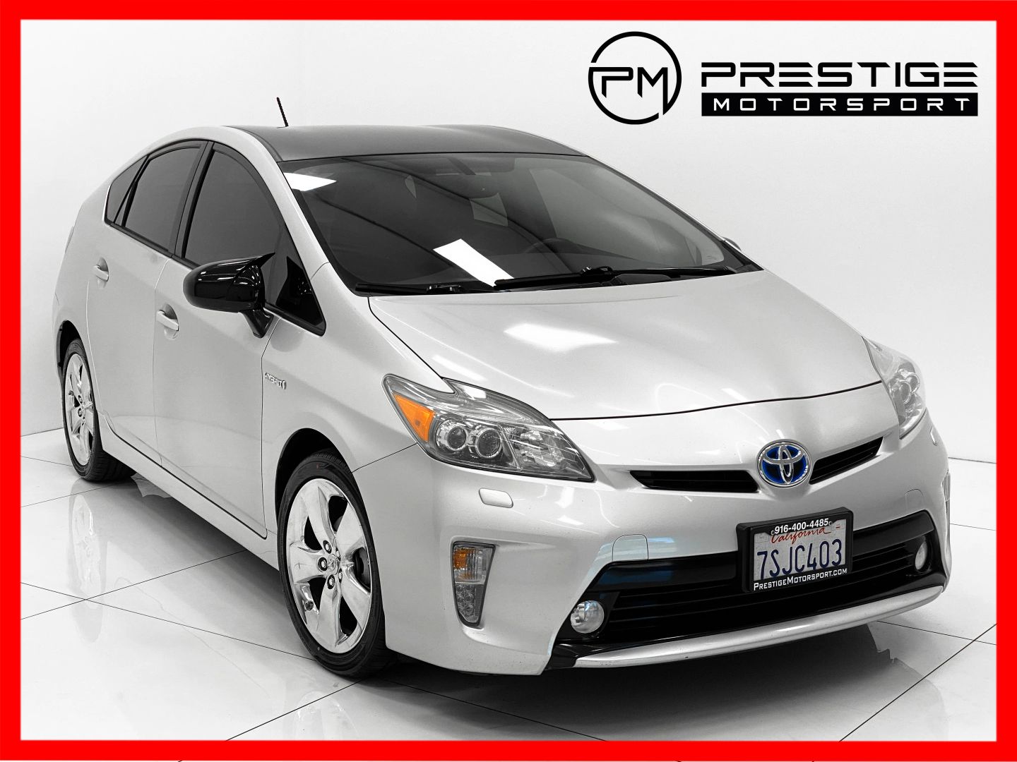2014 Toyota Prius Five Plata (Classic Silver Metallic) Hatchback Tracción delantera Automática