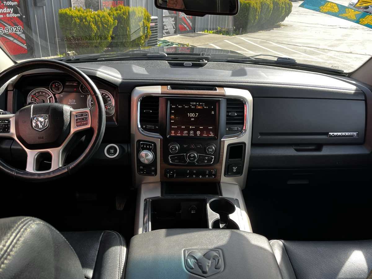 2015 RAM Ram 1500 Pickup Laramie - Photo 9