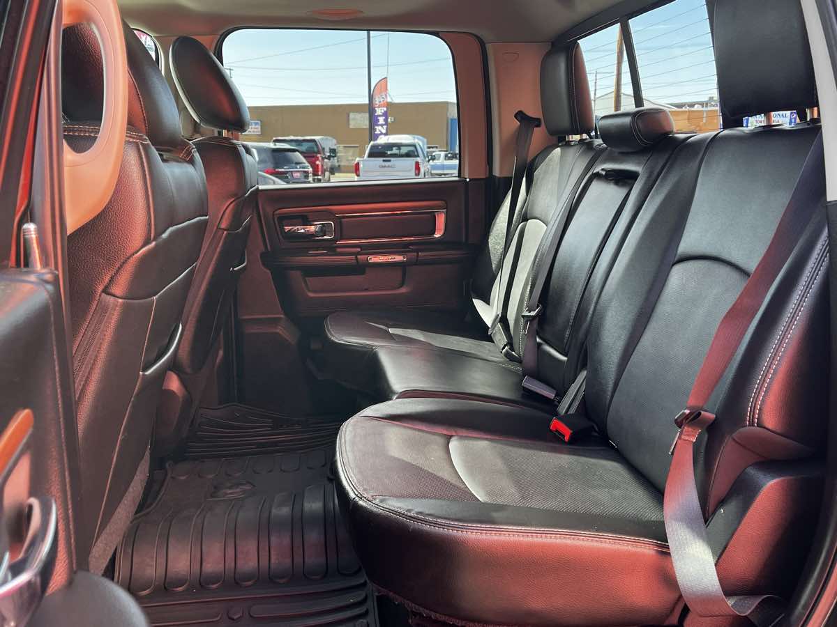 2015 RAM Ram 1500 Pickup Laramie - Photo 14