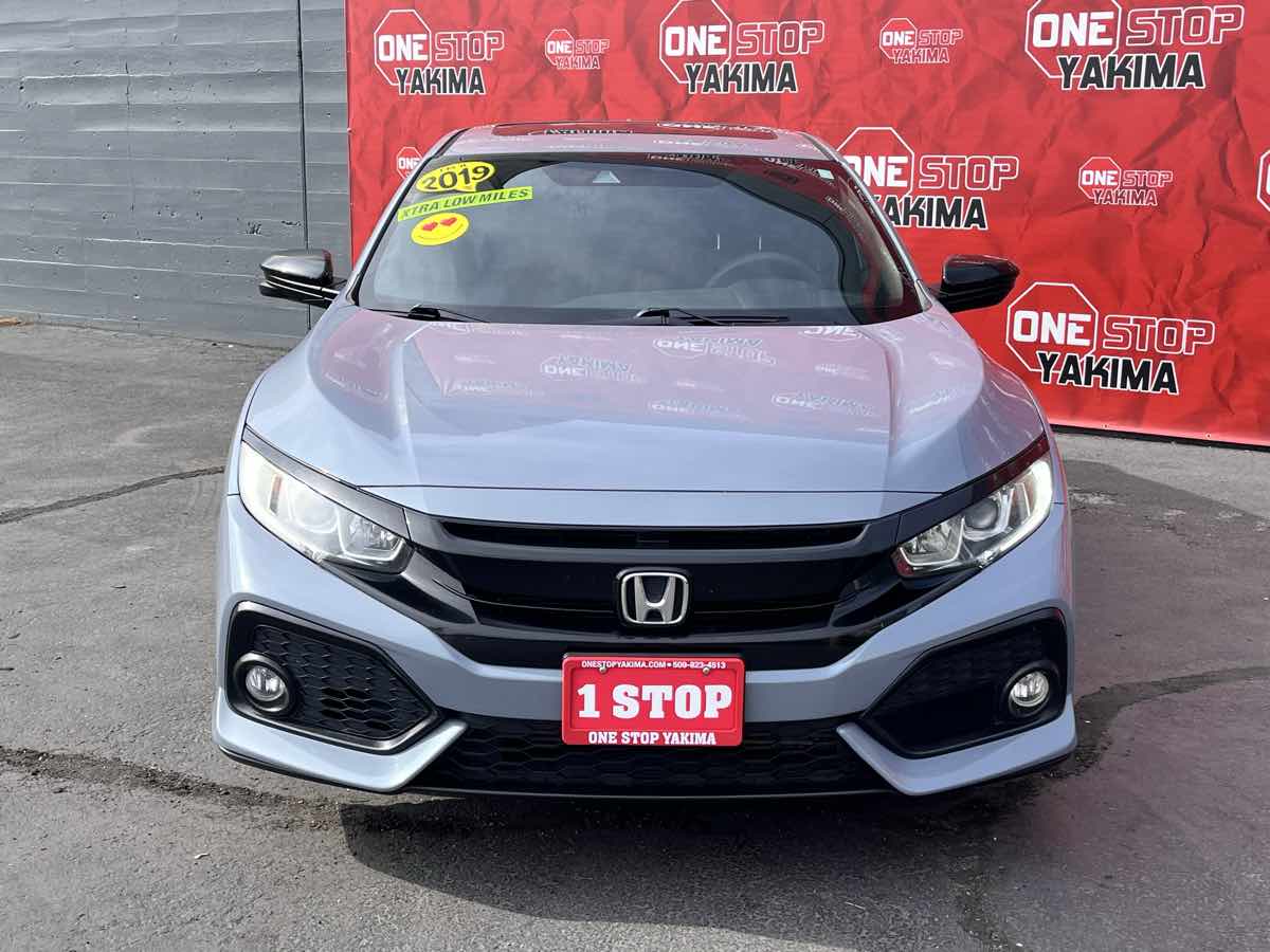 Photo 2 of this Honda Civic Hatchback