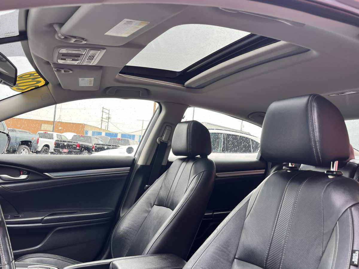 Photo 10 of this Honda Civic Sedan