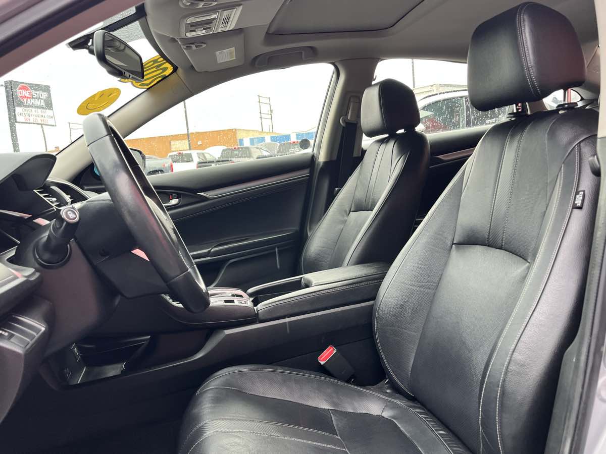 Photo 11 of this Honda Civic Sedan