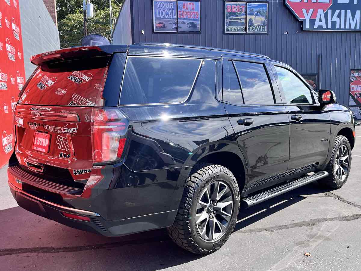 Photo 4 of this Chevrolet Tahoe