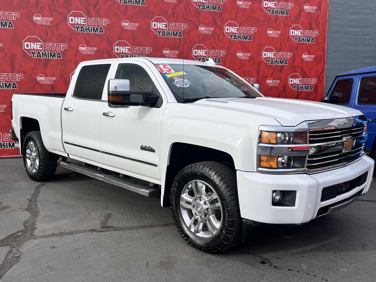Photo 4 of this Chevrolet Silverado 2500HD