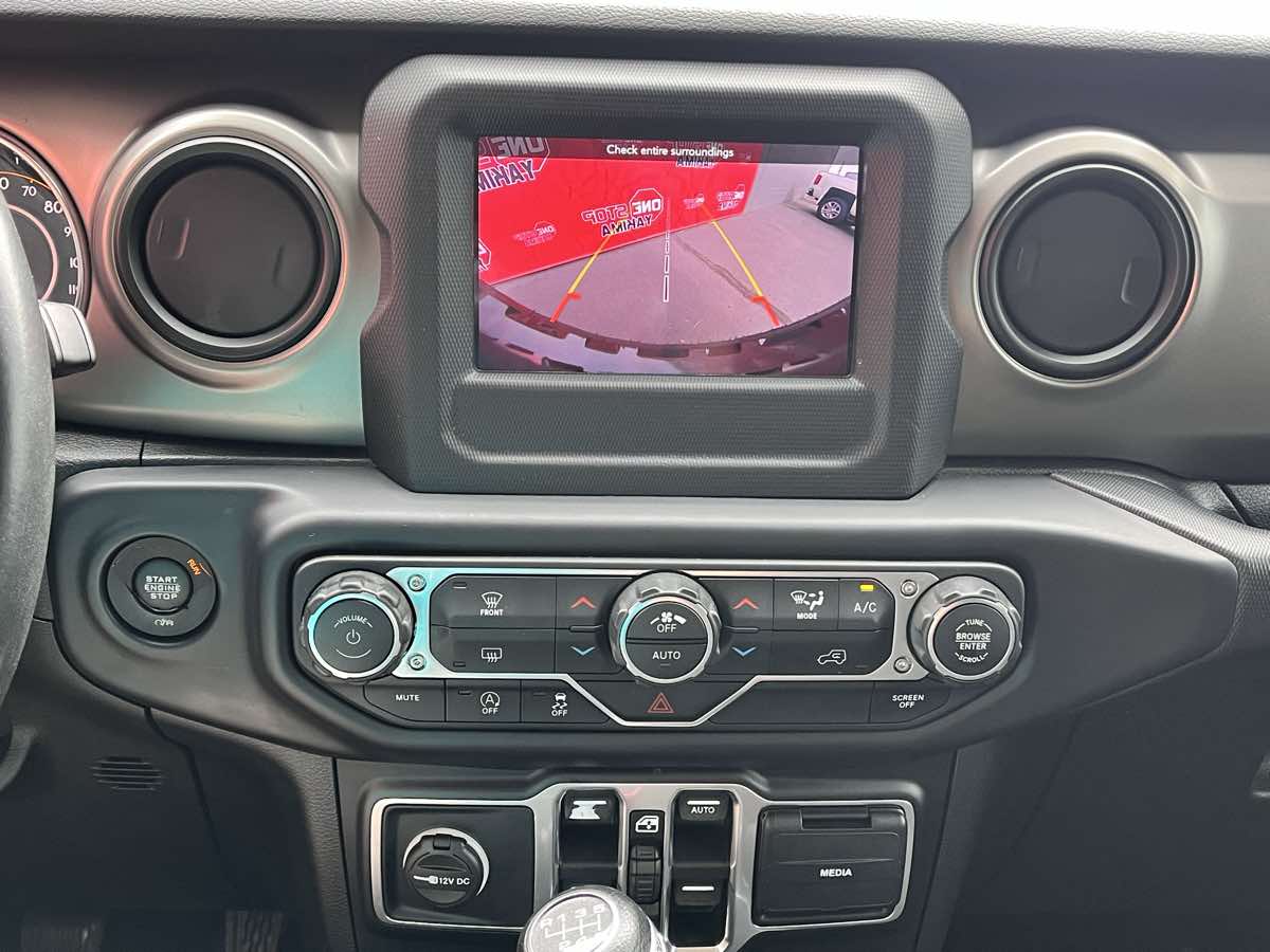 Photo 10 of this Jeep Wrangler Unlimited