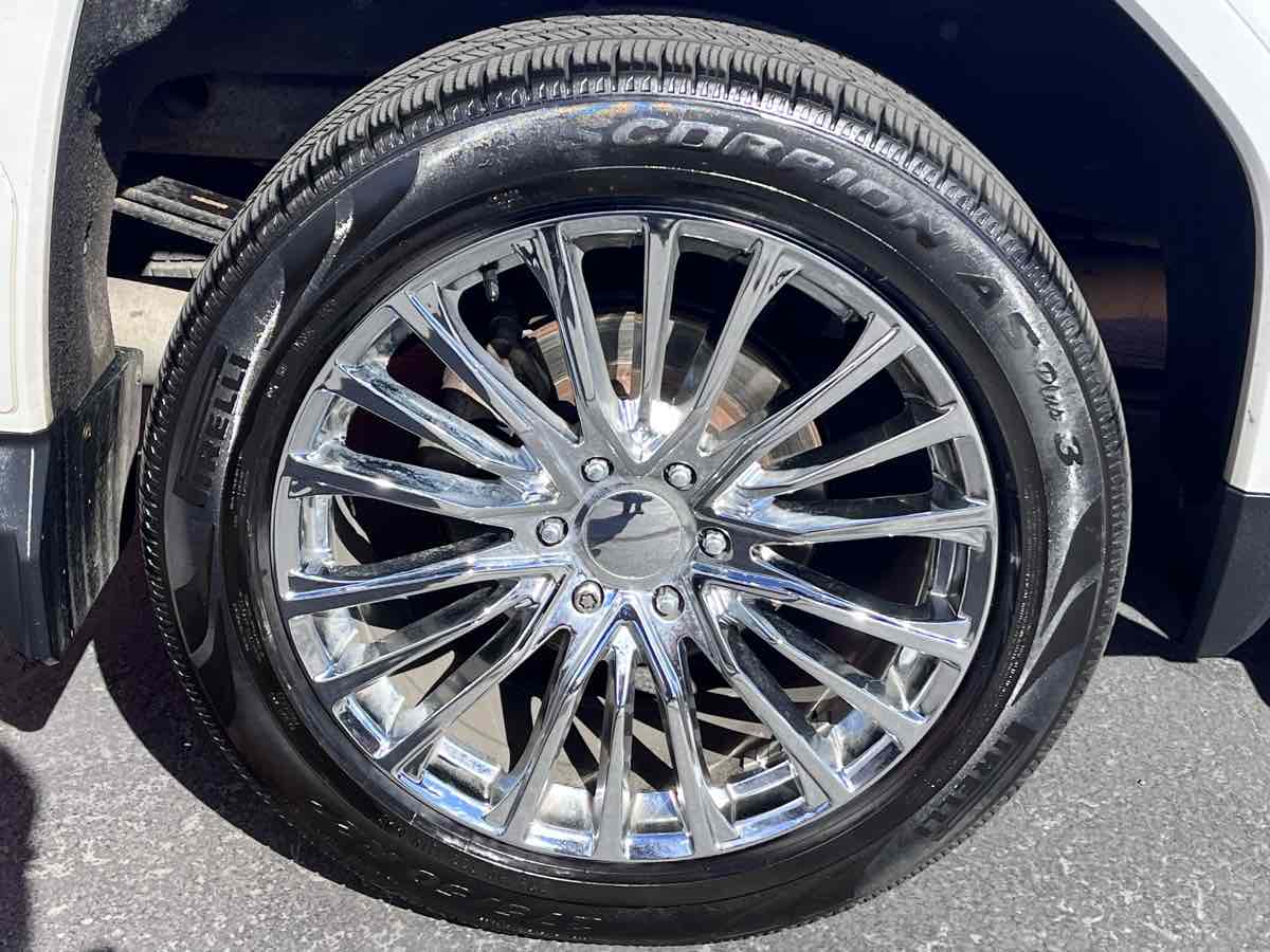 Photo 8 of this GMC Sierra 1500