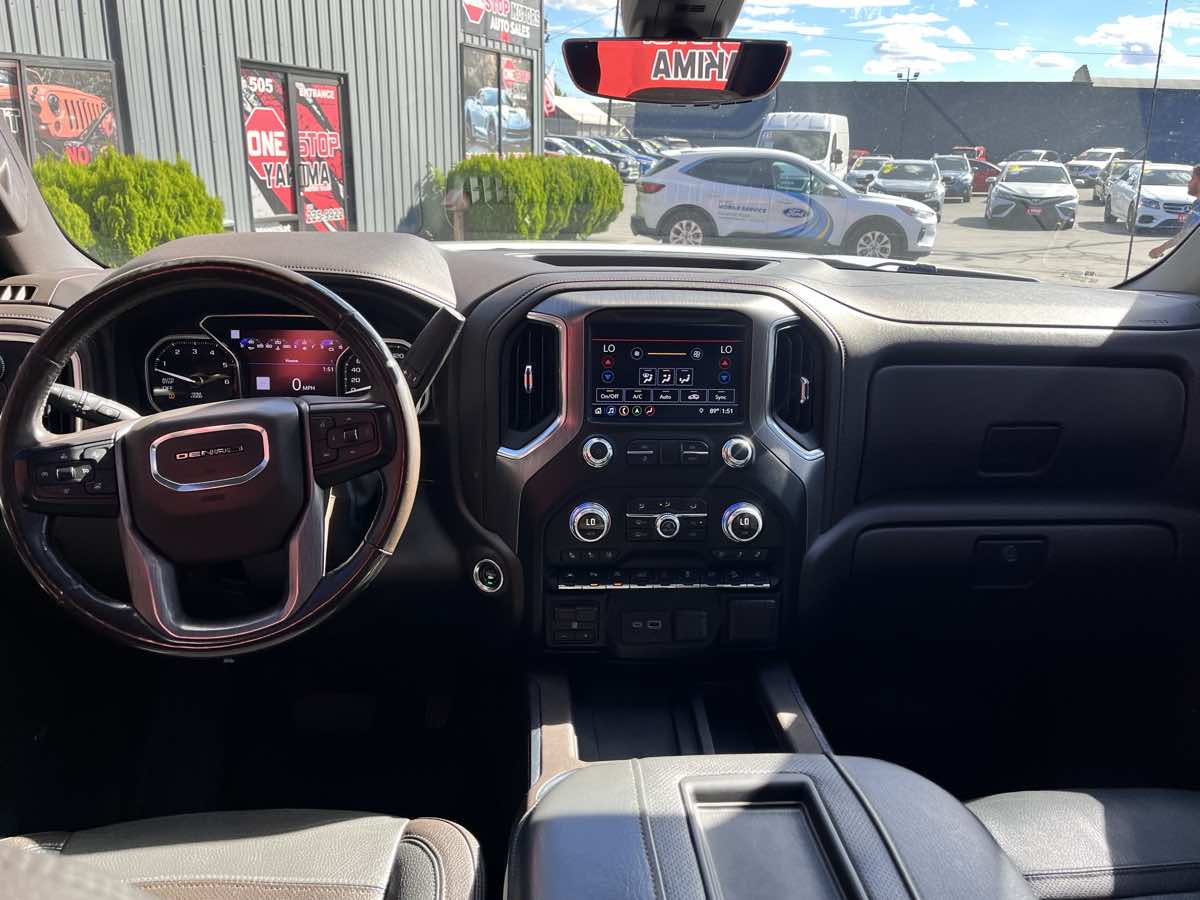 Photo 9 of this GMC Sierra 1500