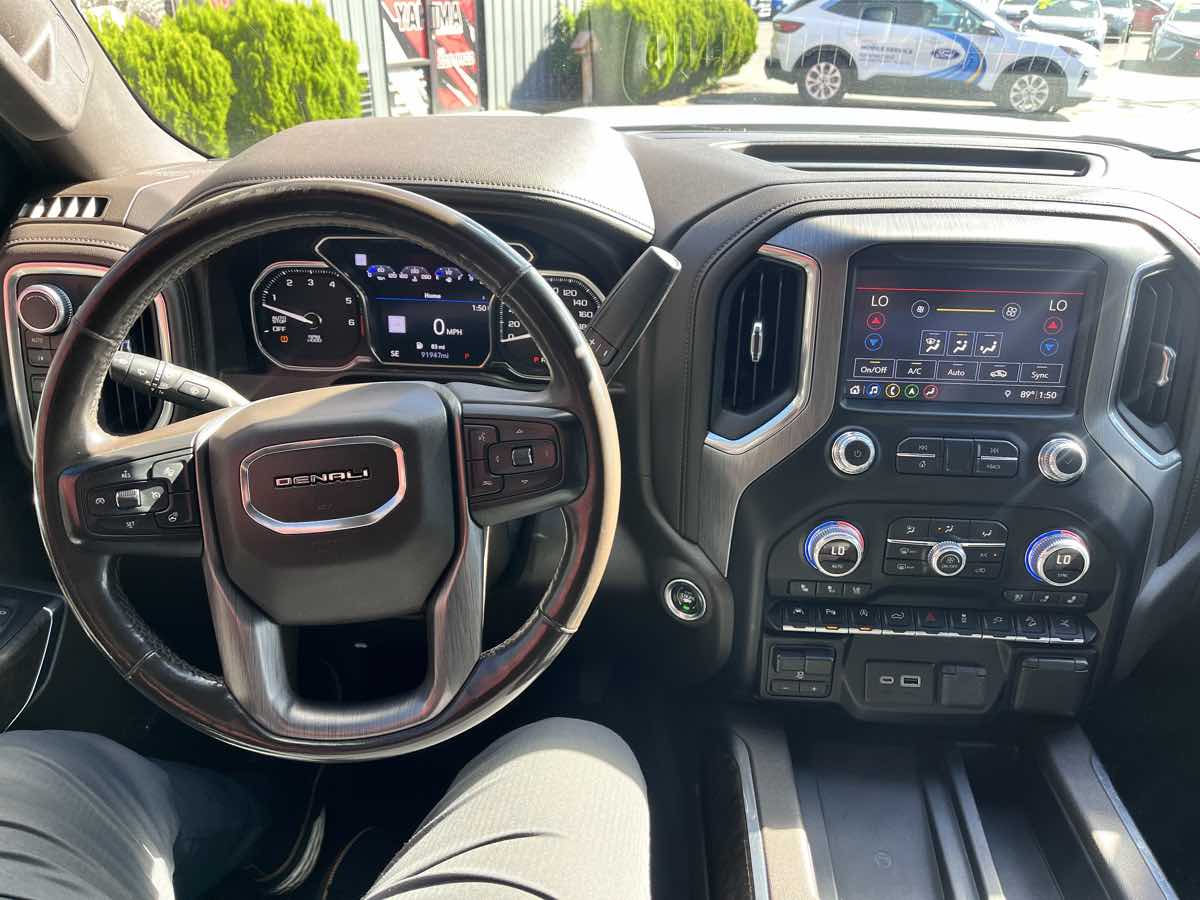 Photo 10 of this GMC Sierra 1500