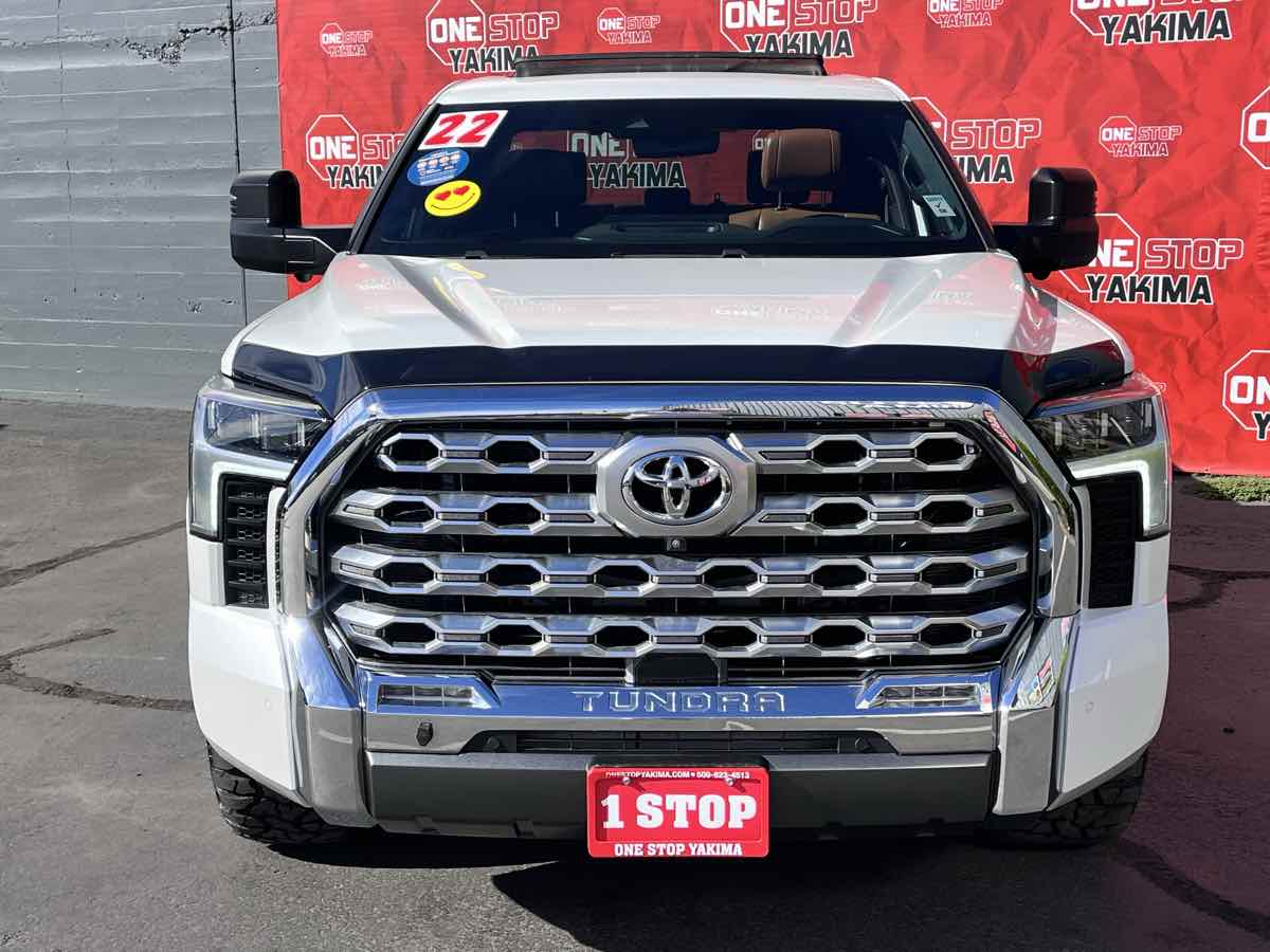 Photo 2 of this Toyota Tundra 4WD