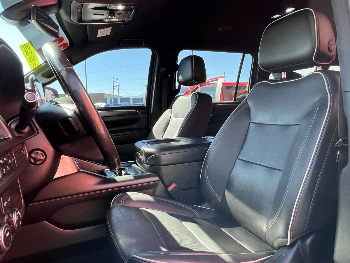 Photo 10 of this Chevrolet Suburban