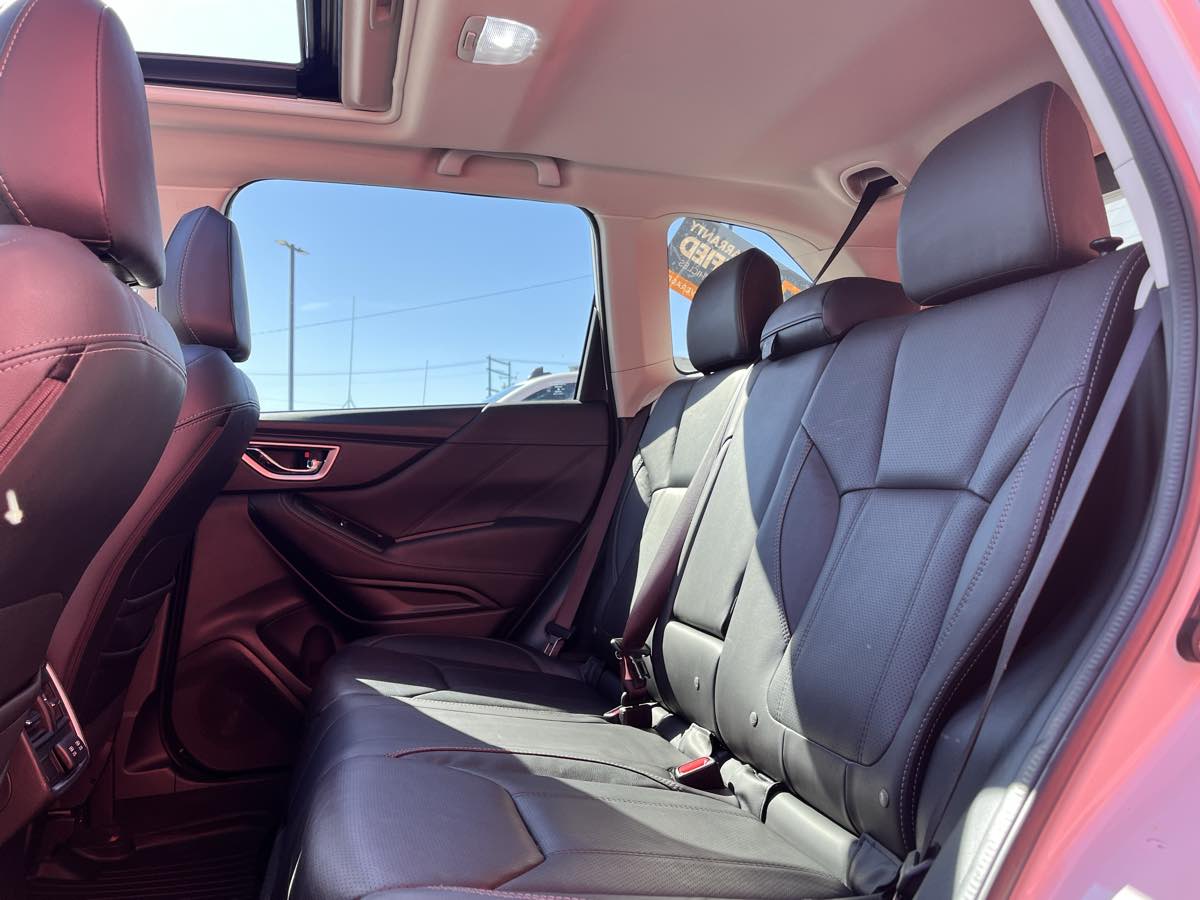 Photo 13 of this Subaru Forester