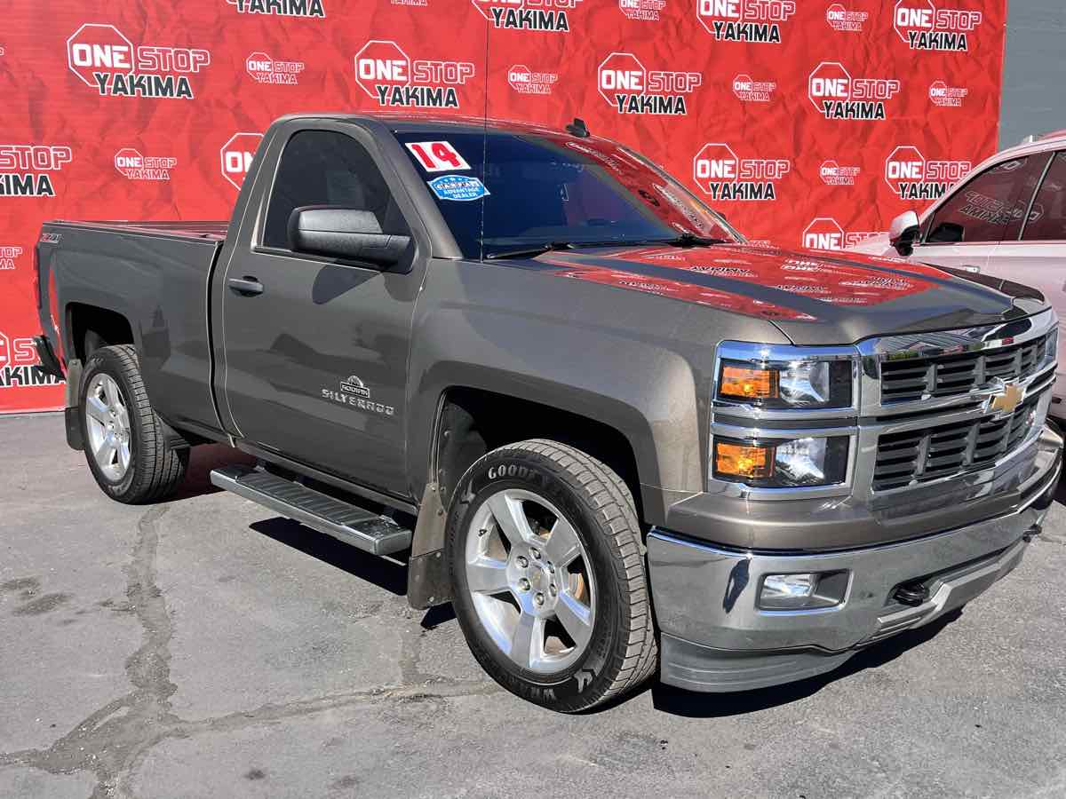 Photo 3 of this Chevrolet Silverado 1500