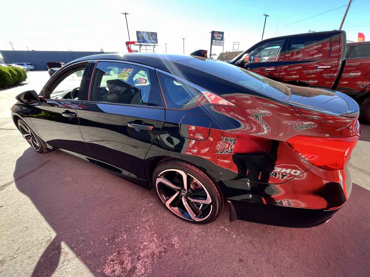 Photo 7 of this Honda Accord Sedan