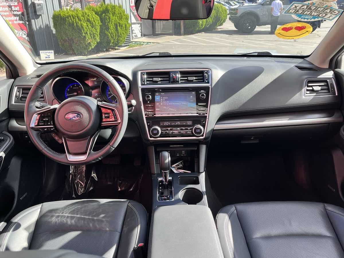 Photo 7 of this Subaru Legacy