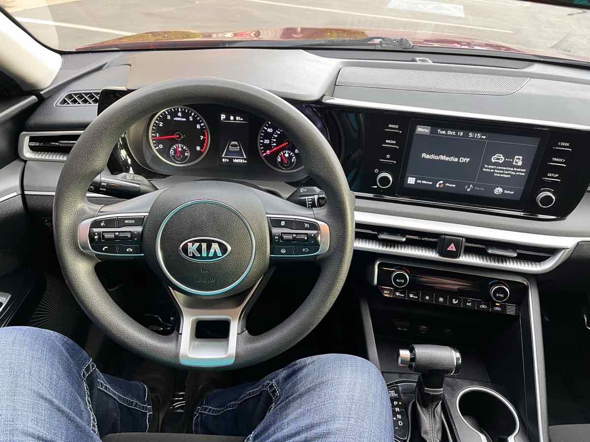 Photo 10 of this Kia K5