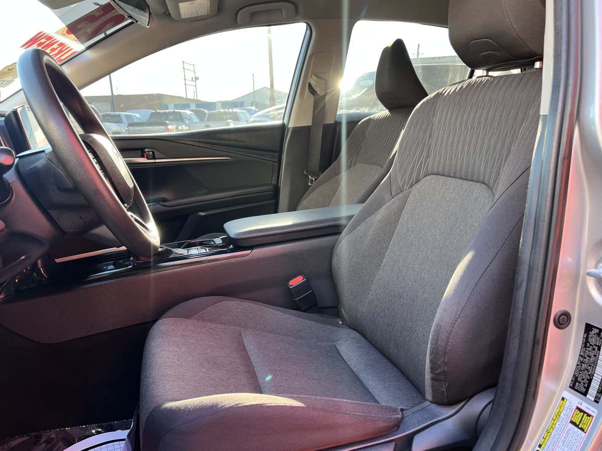 Photo 13 of this Toyota Camry