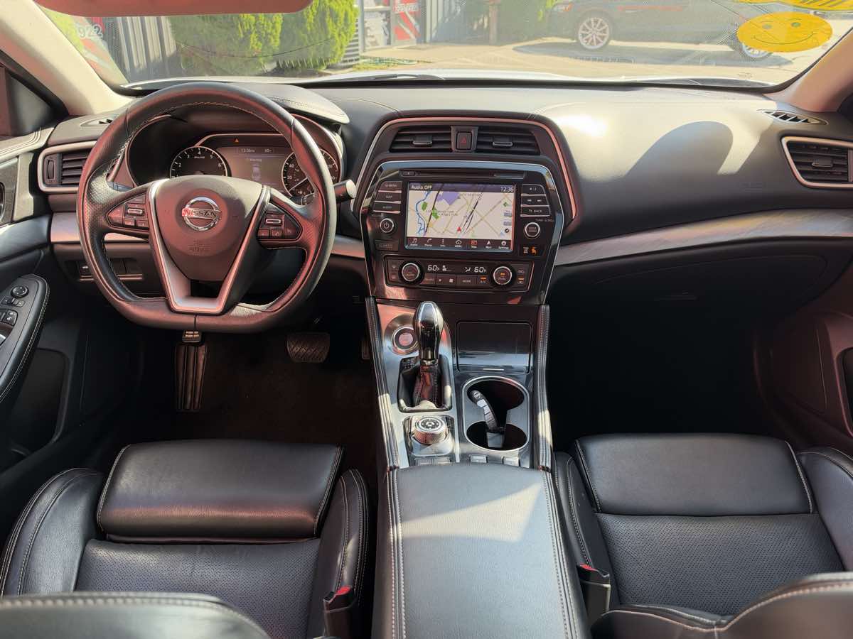 Photo 8 of this Nissan Maxima