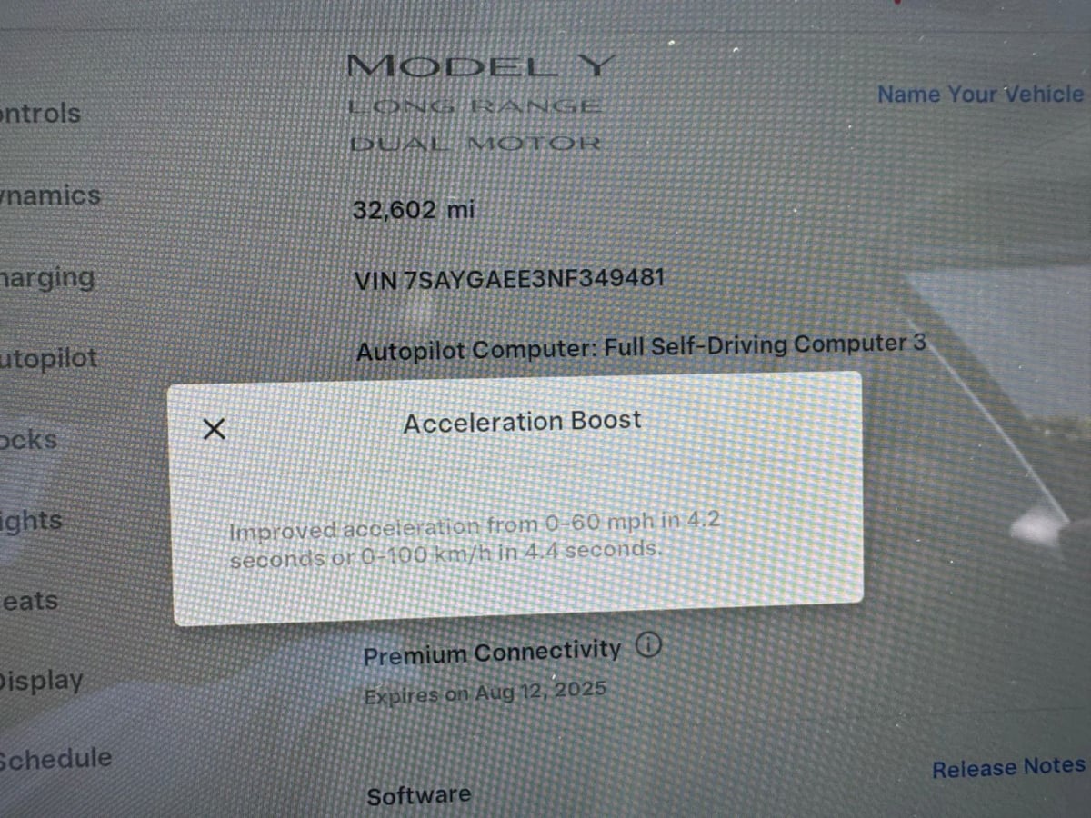 2022 Tesla Model Y Long Range photo 17