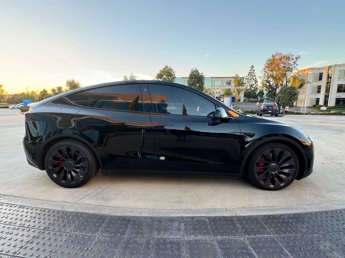 2022 Tesla Model Y Performance photo 5