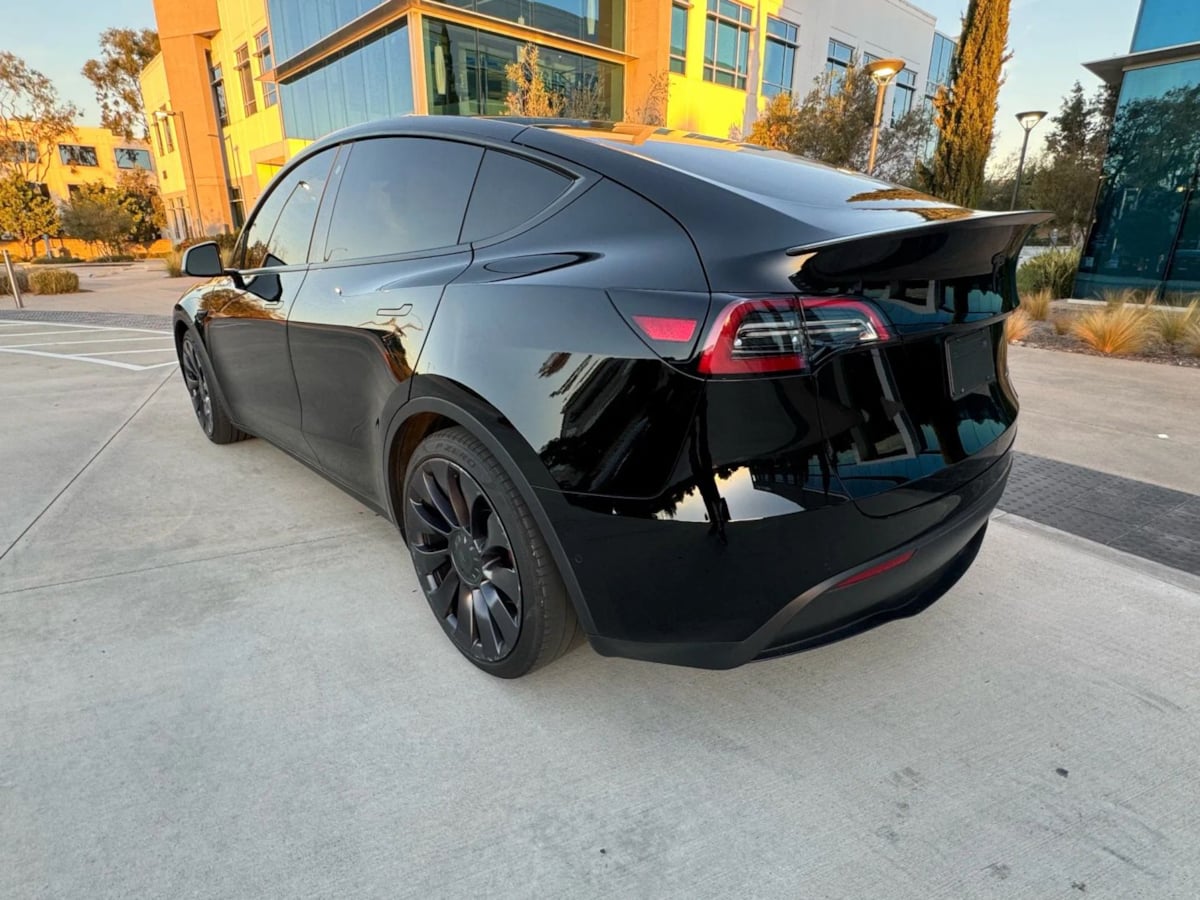 2022 Tesla Model Y Performance photo 8