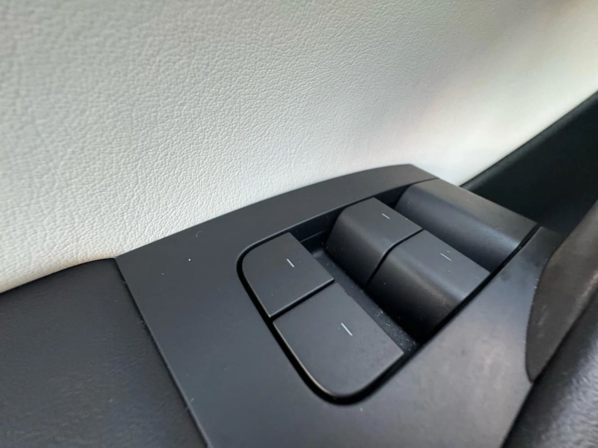2022 Tesla Model Y Performance photo 27