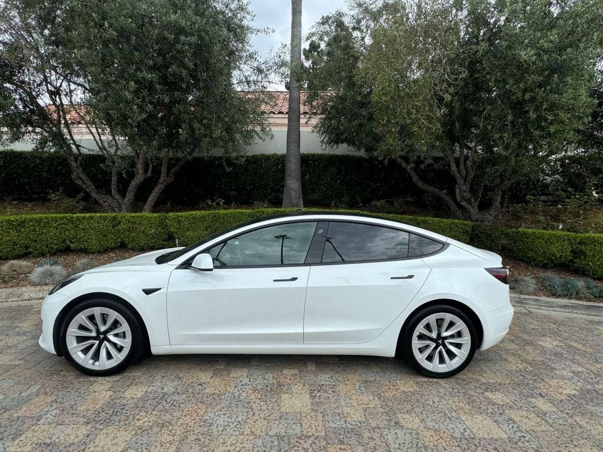 2022 Tesla Model 3 photo 7