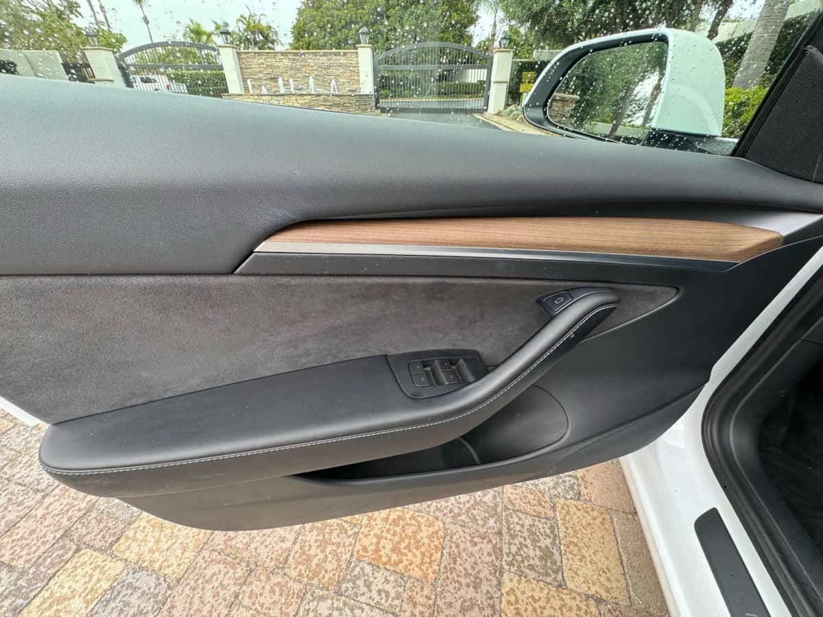 2022 Tesla Model 3 photo 24