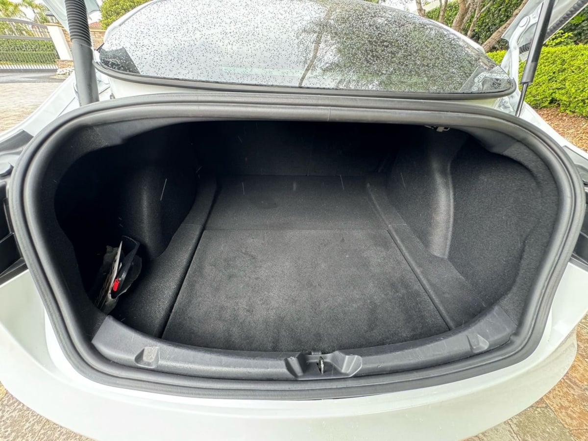 2022 Tesla Model 3 photo 37