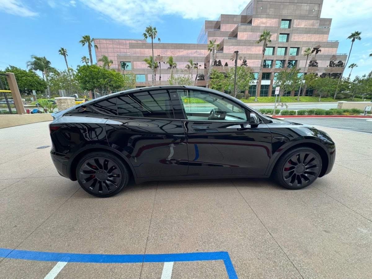 2022 Tesla Model Y Performance photo 7