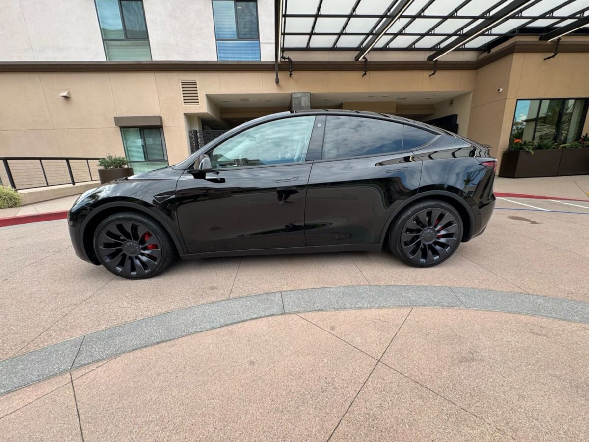 2022 Tesla Model Y Performance photo 8