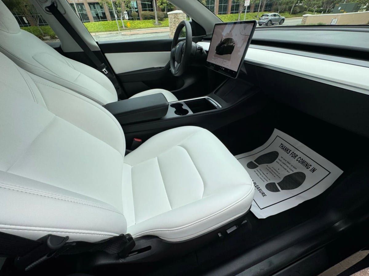2022 Tesla Model Y Performance photo 14