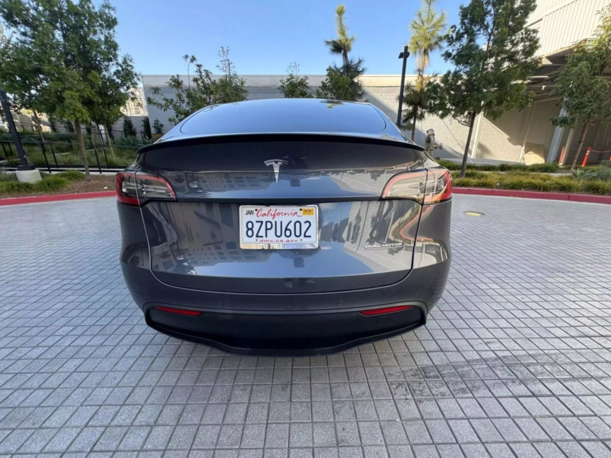2022 Tesla Model Y Performance photo 8