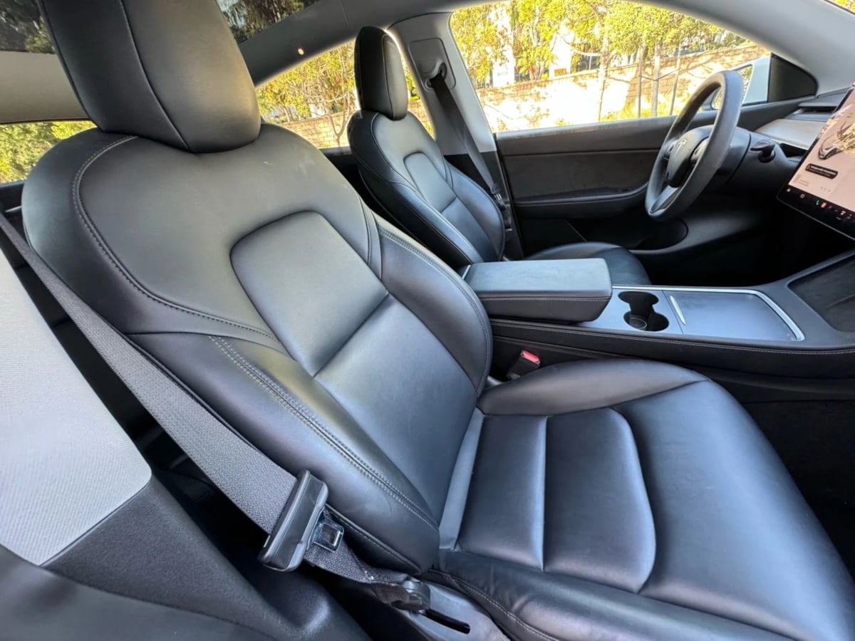 2022 Tesla Model Y Long Range photo 15