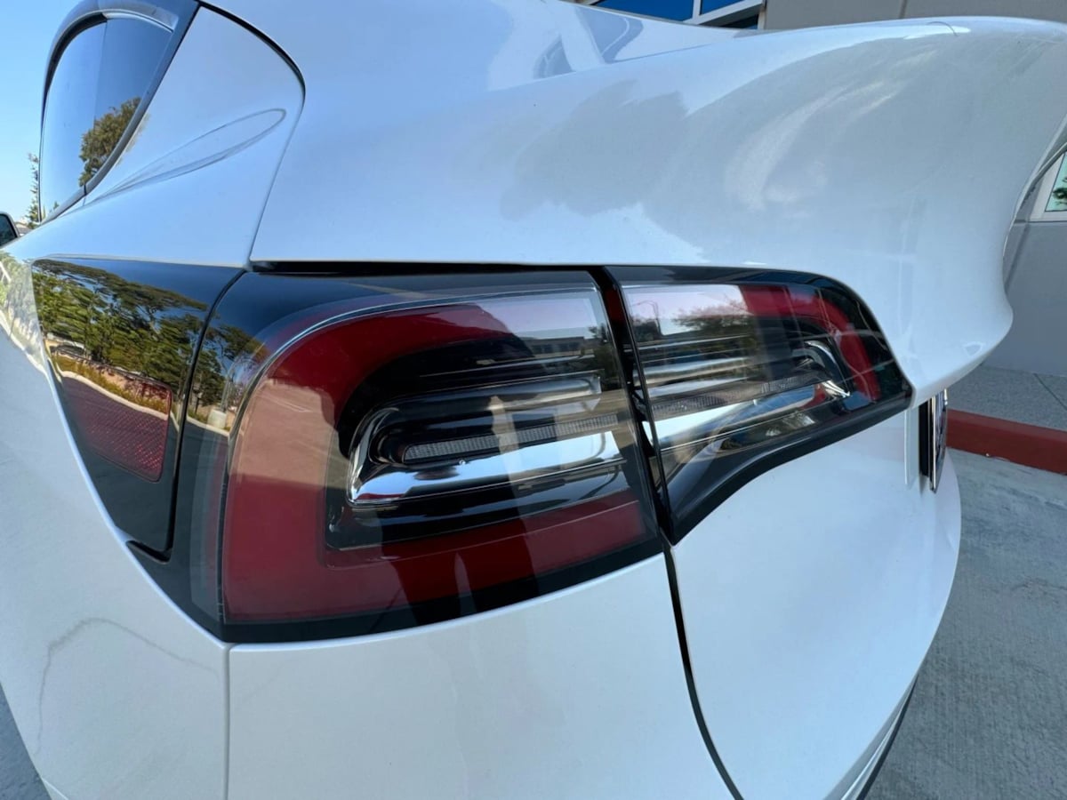 2022 Tesla Model Y Long Range photo 20