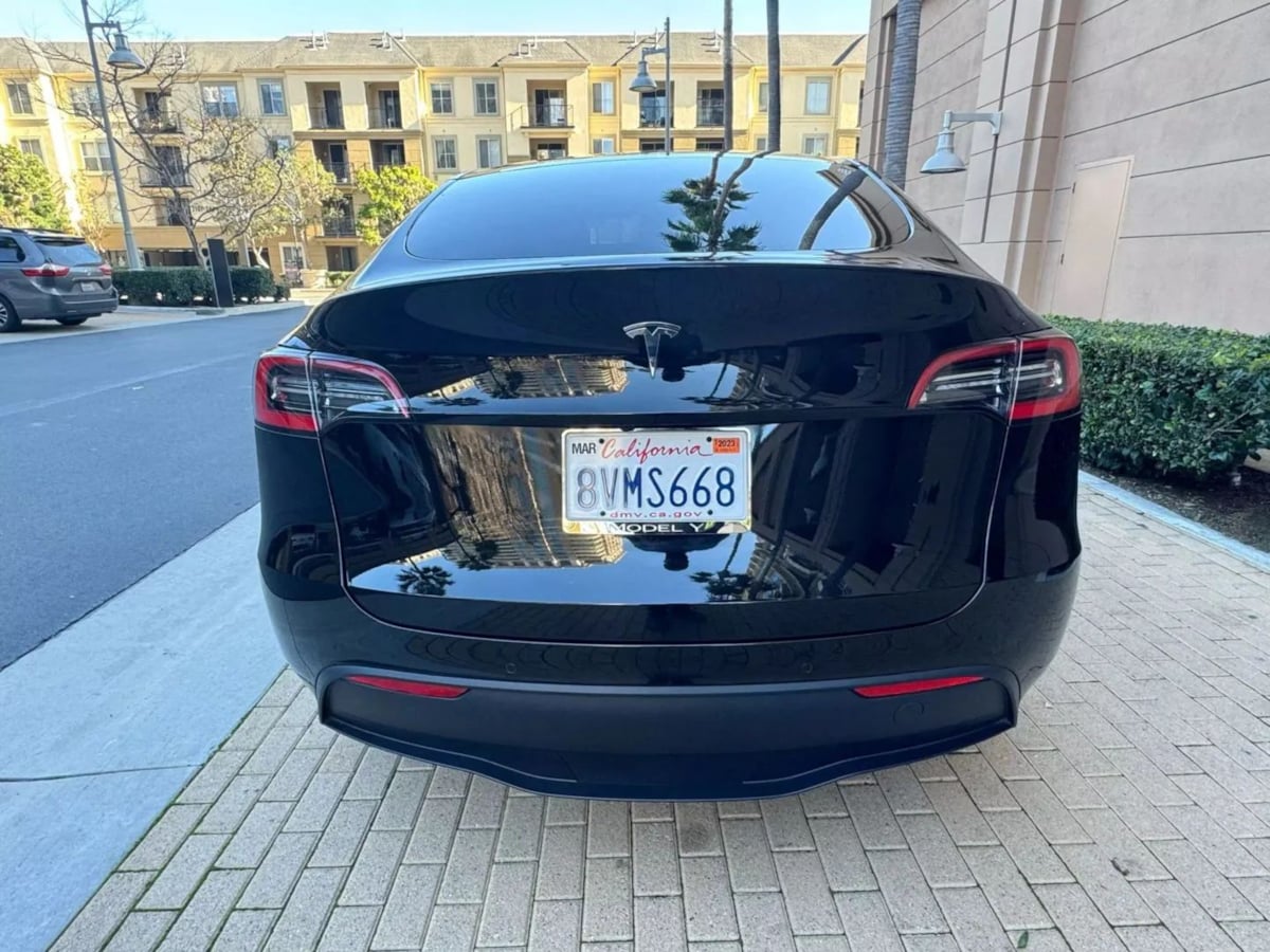 2022 Tesla Model Y Long Range photo 6