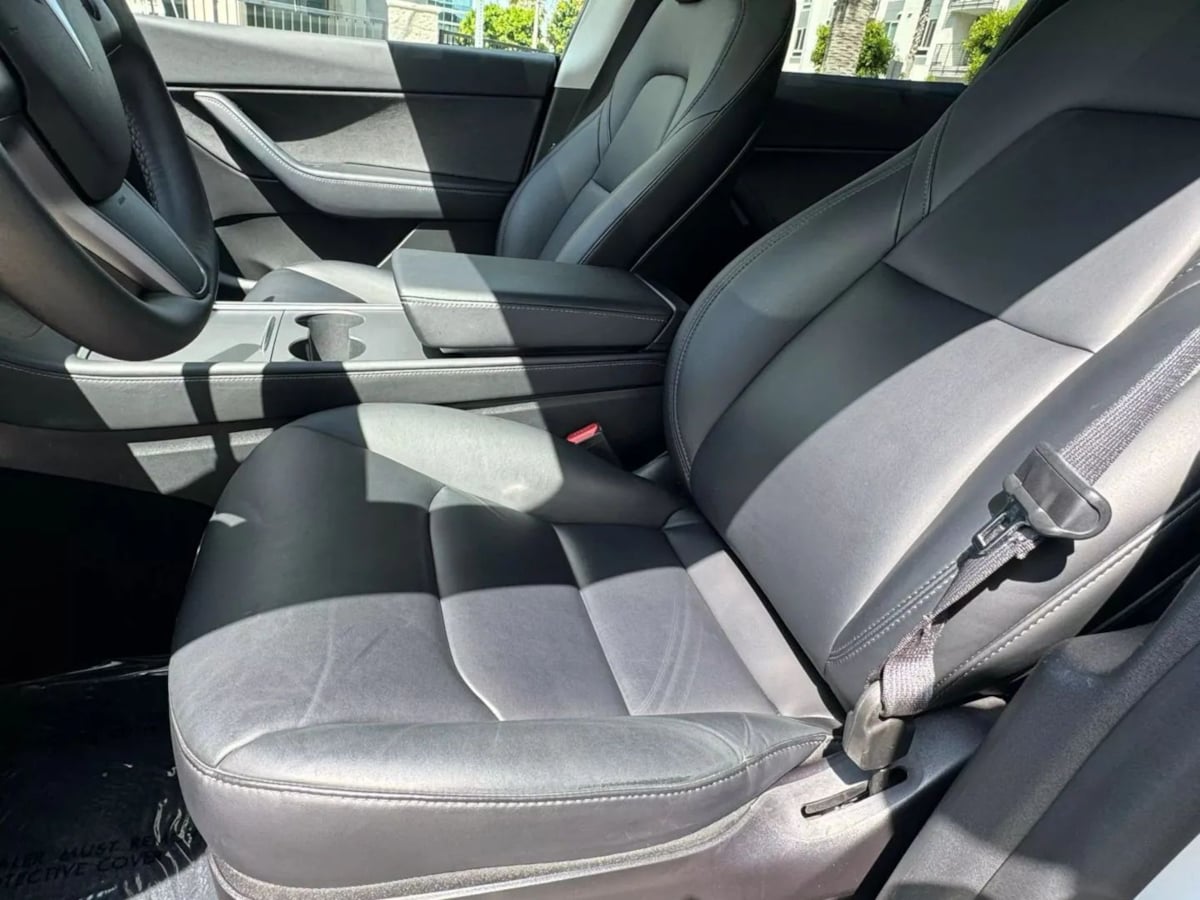 2022 Tesla Model Y Long Range photo 10