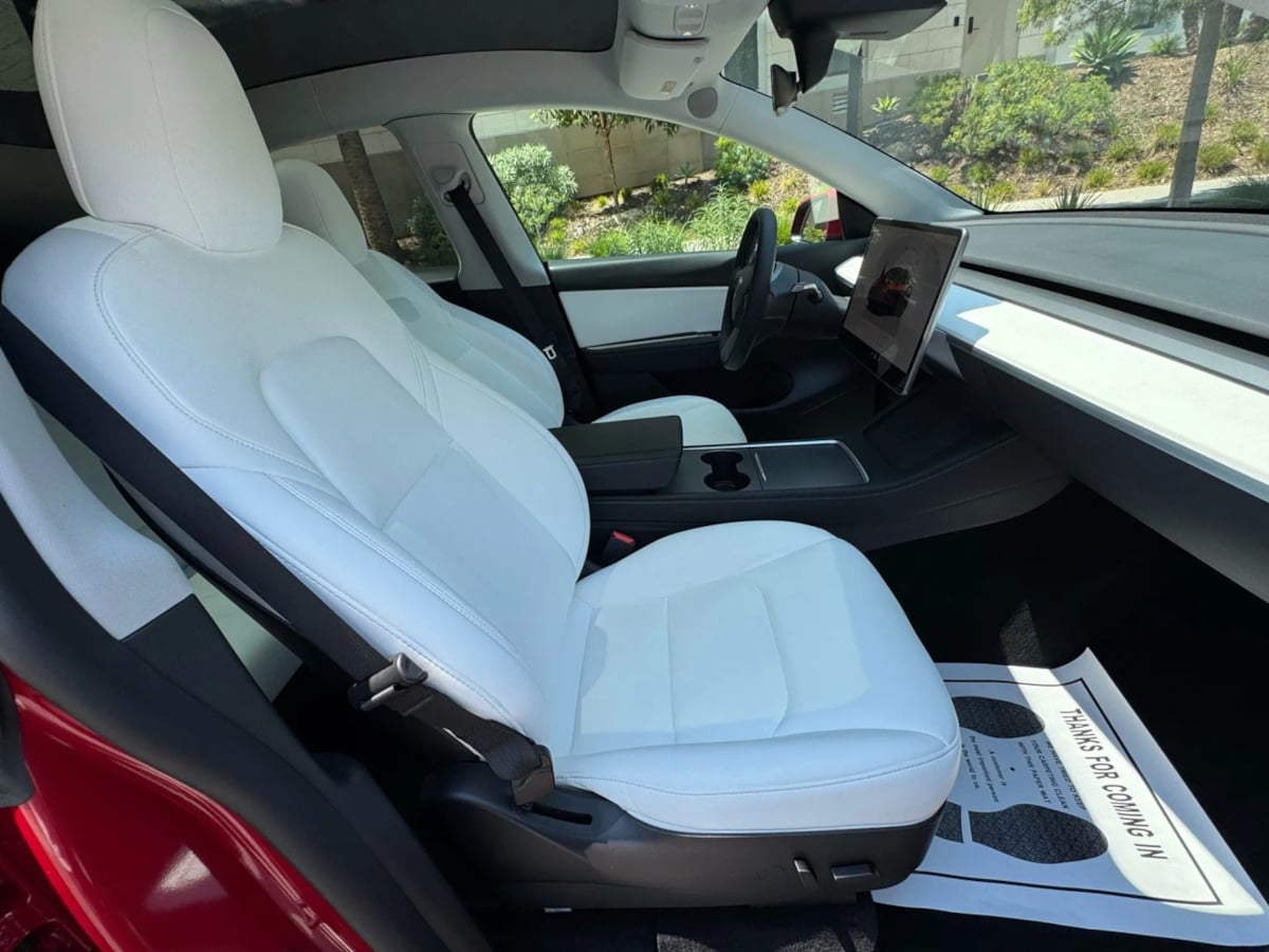 2022 Tesla Model Y Performance photo 13