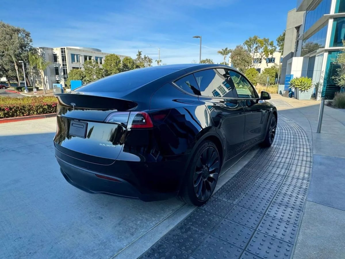 2022 Tesla Model Y Performance photo 6