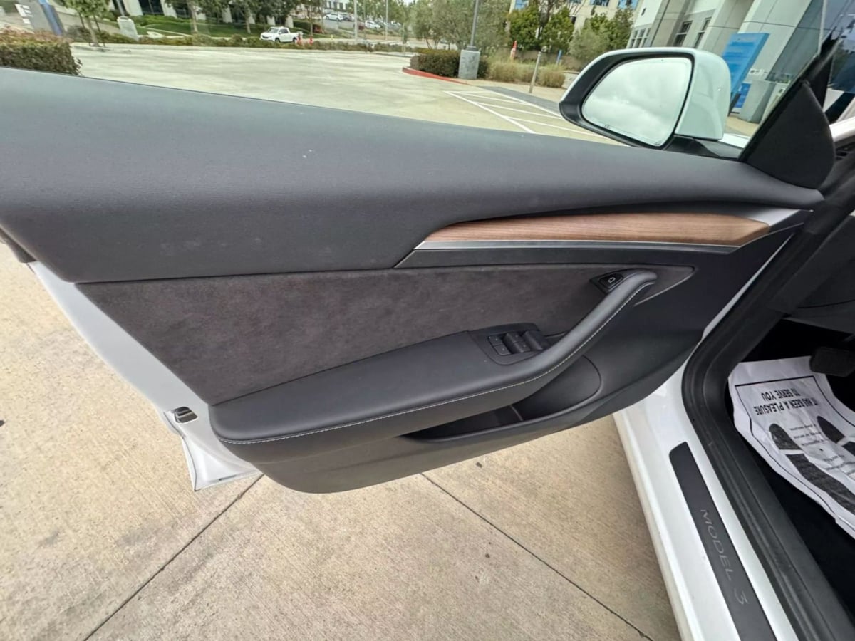 2022 Tesla Model 3 photo 13
