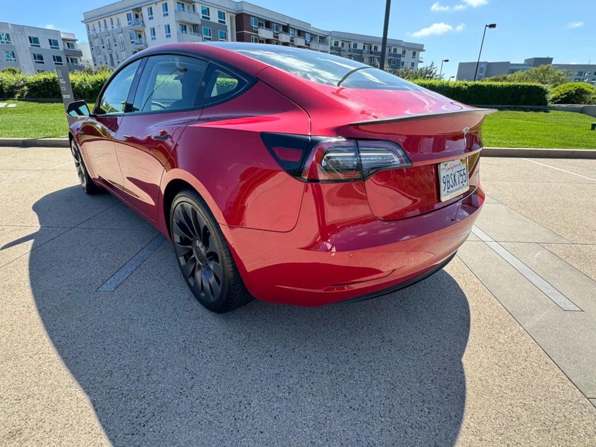 2022 Tesla Model 3 Performance photo 7