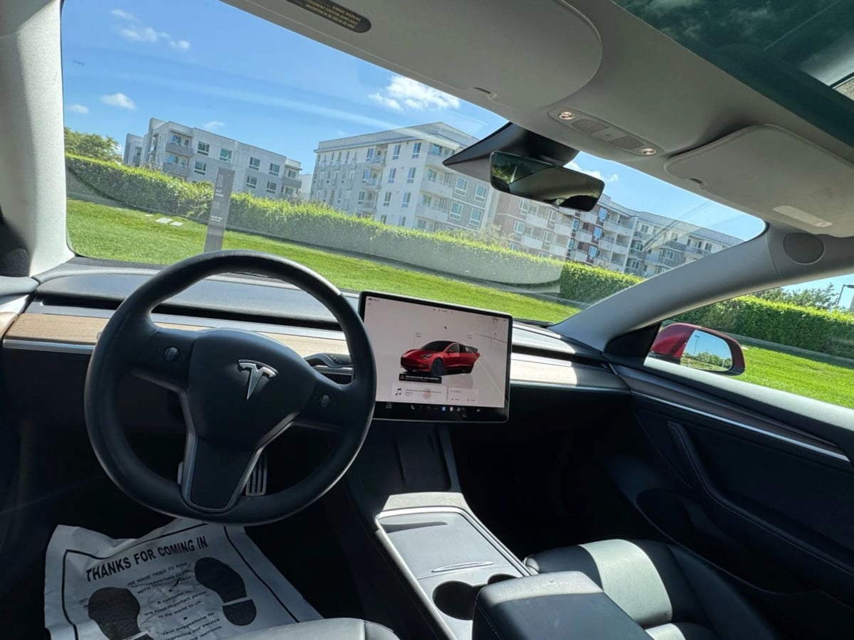 2022 Tesla Model 3 Performance photo 15