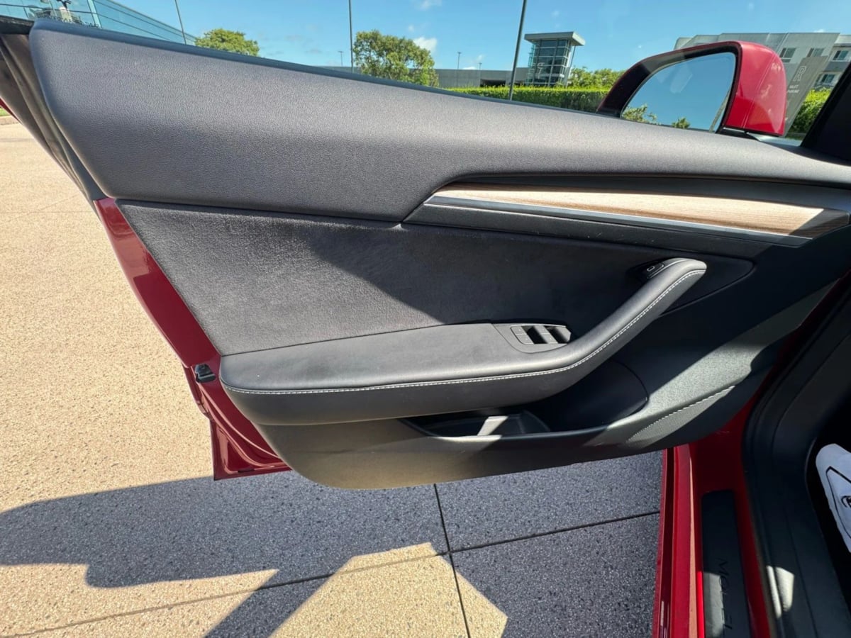 2022 Tesla Model 3 Performance photo 33